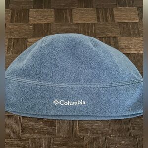 Columbia adult large/x large hat. Blue. Only tried on. I have a giant head 😀
